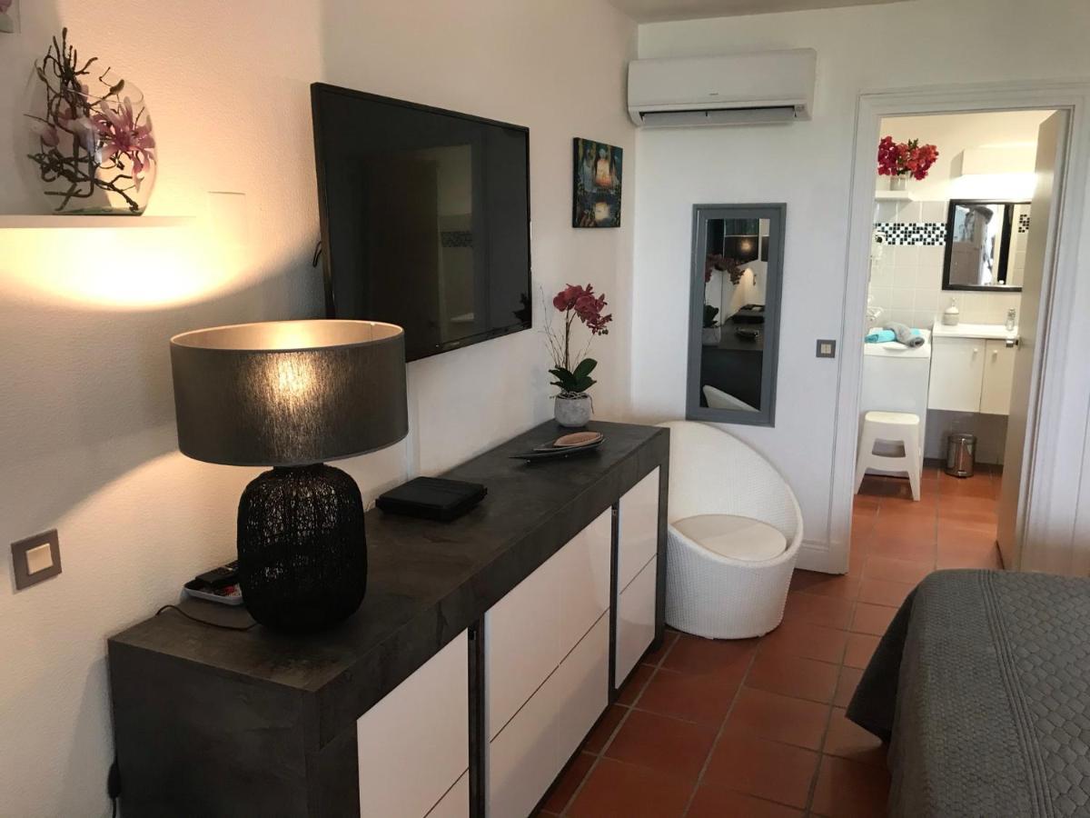 Studio Mojito Vue Mer,Piscine Avec Cuve Eau Et Acces Plage Et Piscine Anse Des Rochers Saint-Francois  Exteriér fotografie